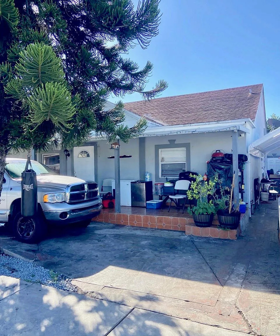 Miami, Florida multifamily property